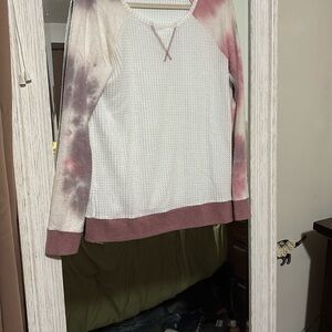 Magnolia Long Sleeve Tie-Dye Tee